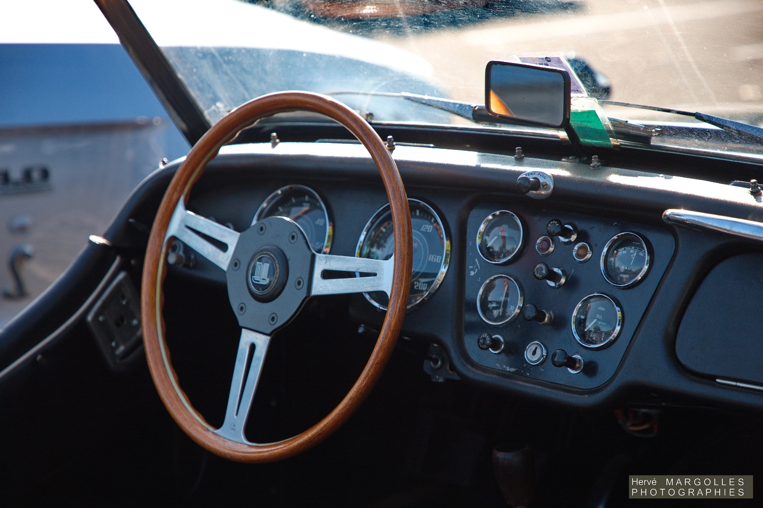Triumph TR3-01.jpg